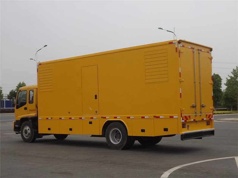 阿荣发电车出租- 柴油发电机油箱怎么清洗