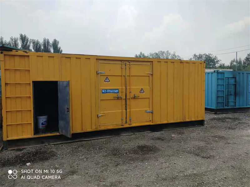 阿荣200KW柴油发电机组需要配备什么型号的电缆线？