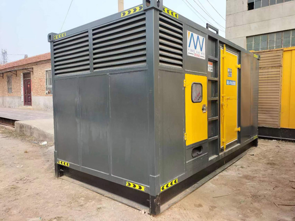 阿荣柴油发电机输出电流大小是有什么决定的？