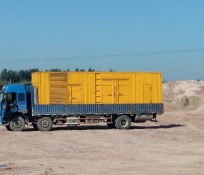 阿荣发电机出租如何判断柴油发电机冷却液是否需要更换？