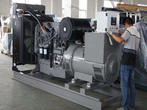 阿荣柴油发电机组和储能设备配合使用的案例