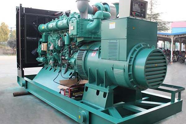 阿荣工厂发电机应急发电中如何优化燃油储备管理？