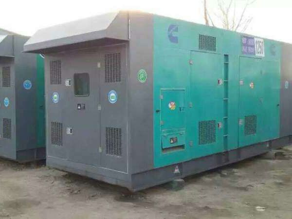 阿荣合同中关于工期延误的责任如何界定和处理？